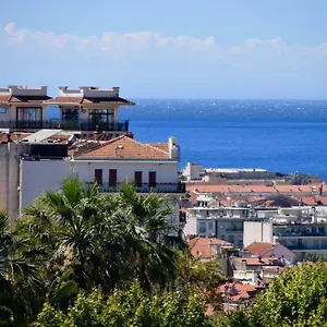 Apartment Terrasse Vue / Nice