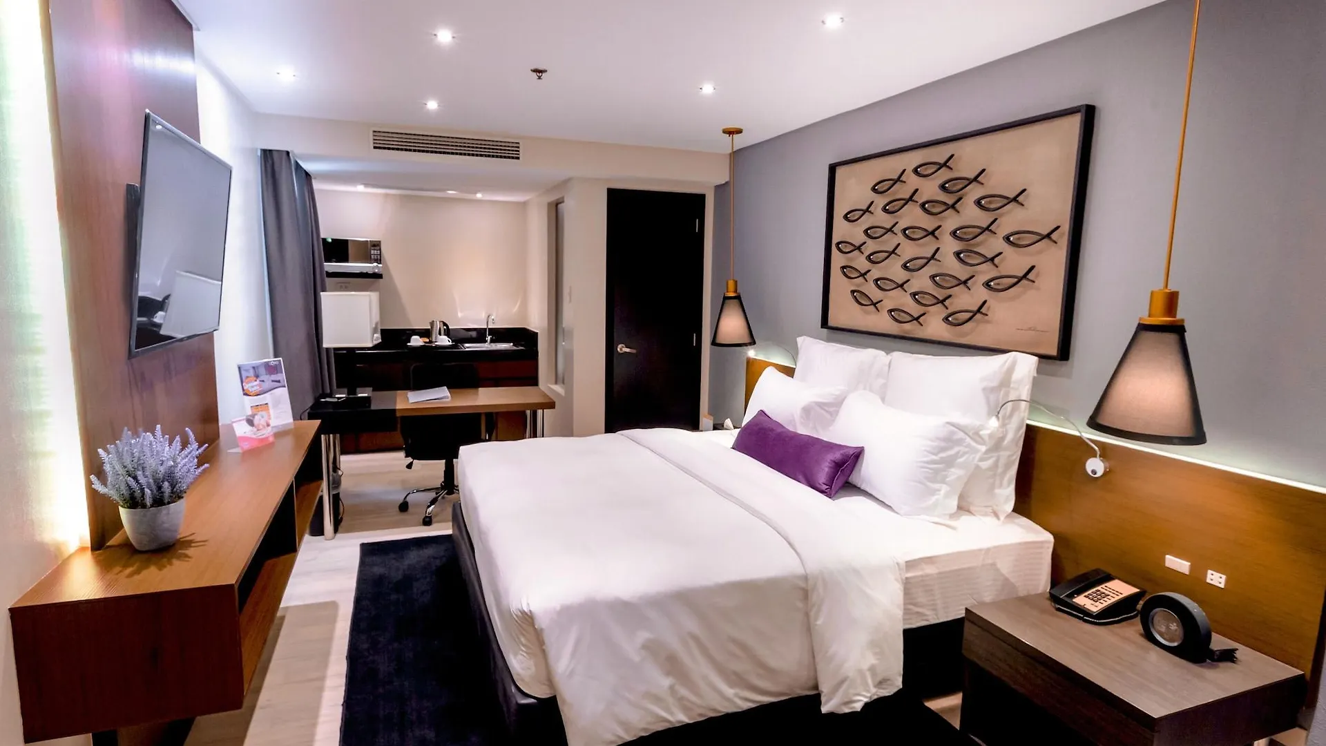 Coro Hotel Μακάτι